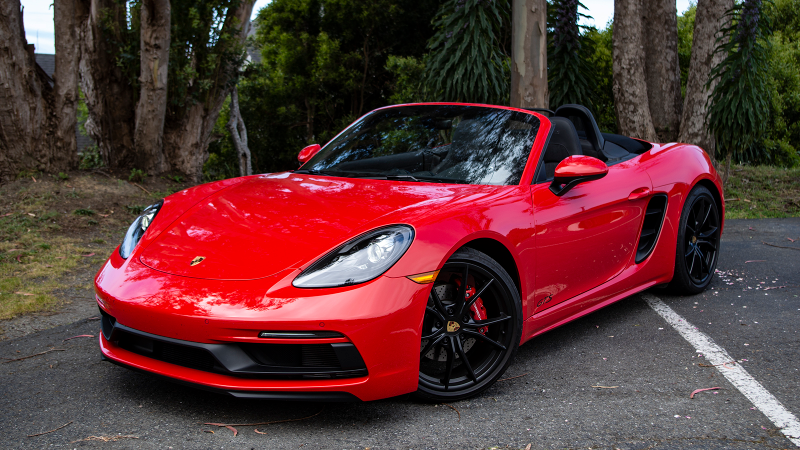 Illustration for article titled The 2018 Porsche 718 Cayman And Boxster GTSĀ Feel Like Baby Supercars
